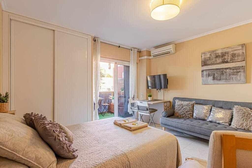 797 Holiday Rentals - Equipado Estudio Cerca Del Parque La Paloma Benalmádena Eksteriør billede