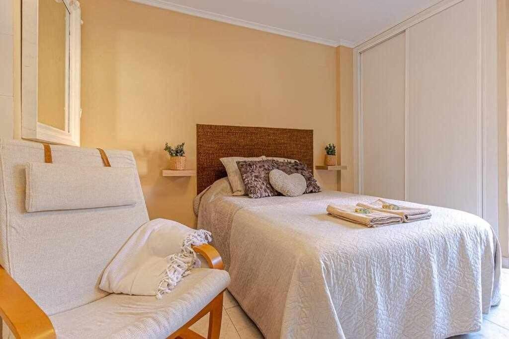 797 Holiday Rentals - Equipado Estudio Cerca Del Parque La Paloma Benalmádena Eksteriør billede