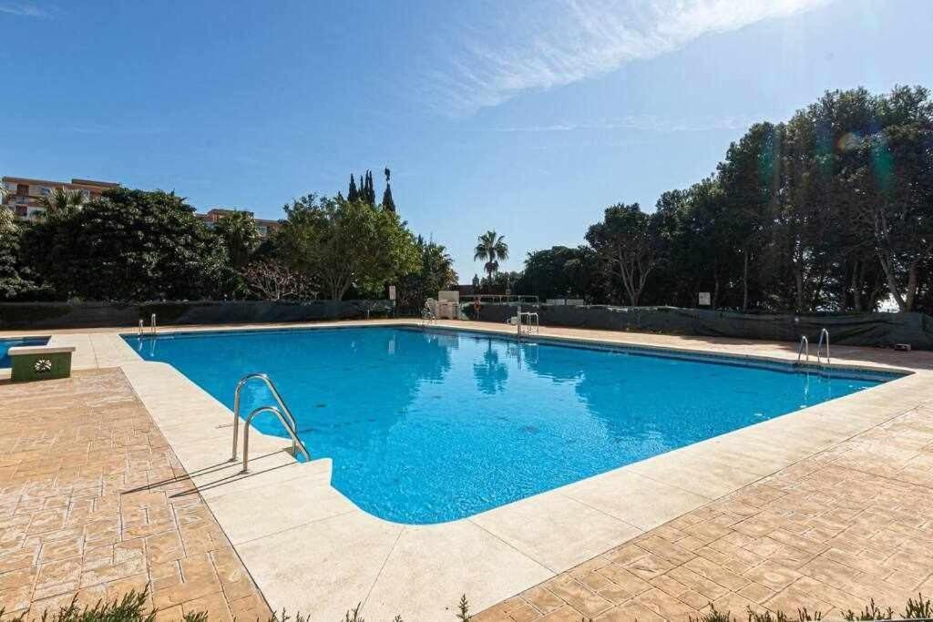797 Holiday Rentals - Equipado Estudio Cerca Del Parque La Paloma Benalmádena Eksteriør billede
