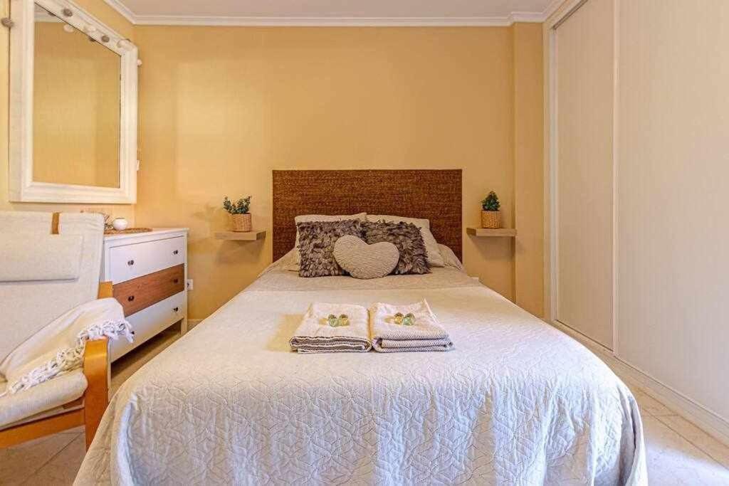 797 Holiday Rentals - Equipado Estudio Cerca Del Parque La Paloma Benalmádena Eksteriør billede